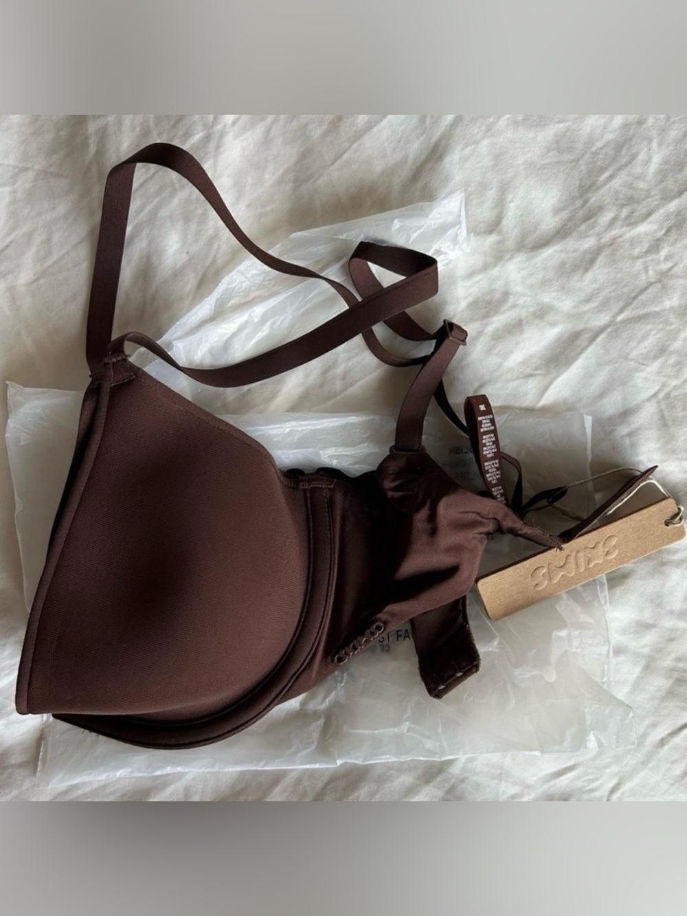 Skims Demi Scoop Bra